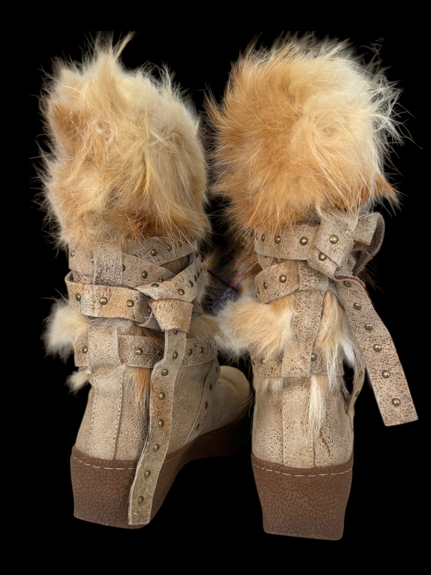 Fur boots