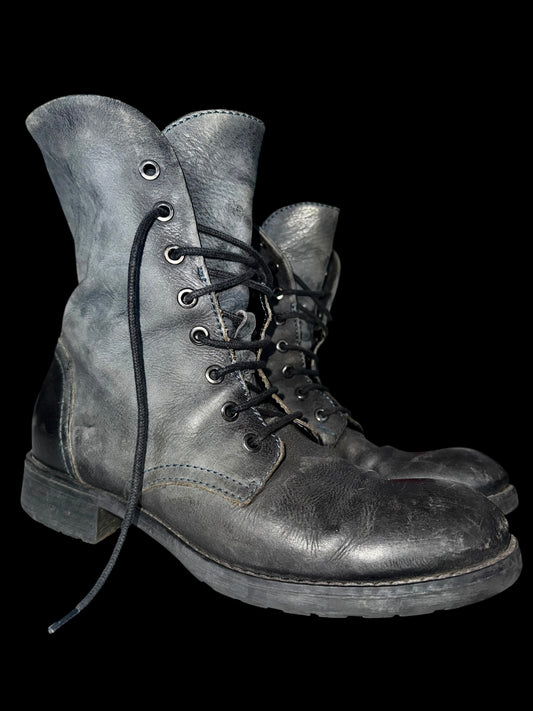 Avant Garde boots