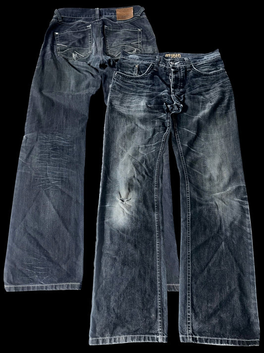 “Manguun” Bootcut Jeans